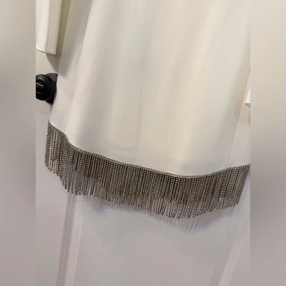 Gianni Bini Cream Dress with Black Accent - Picture 2 of 7